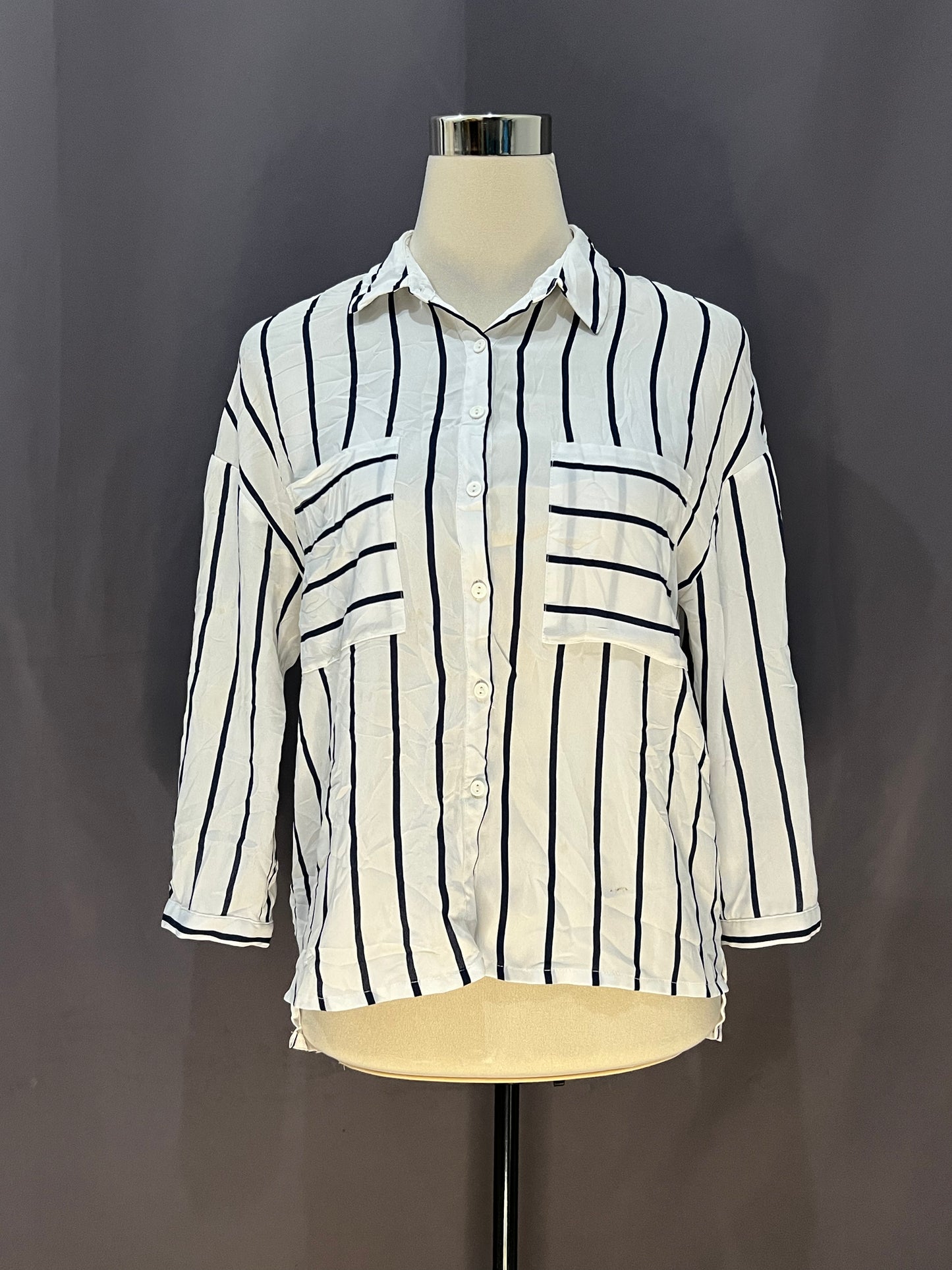 F&F Navy Blue Stripes (White)