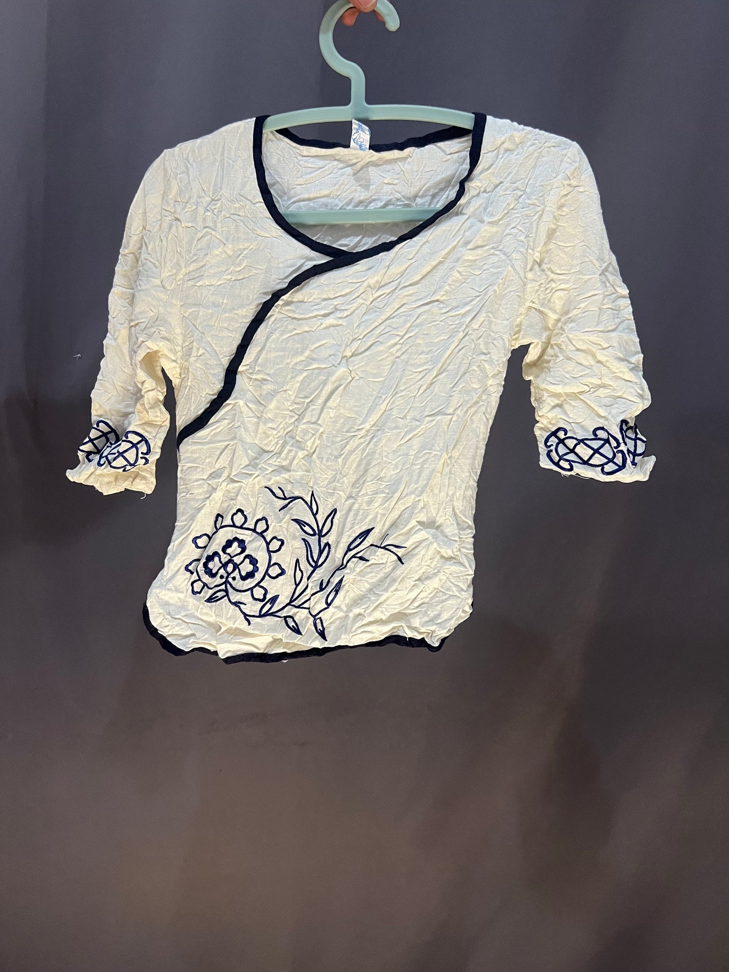 Ddxwmzf Blue Pattern (Dirty White)