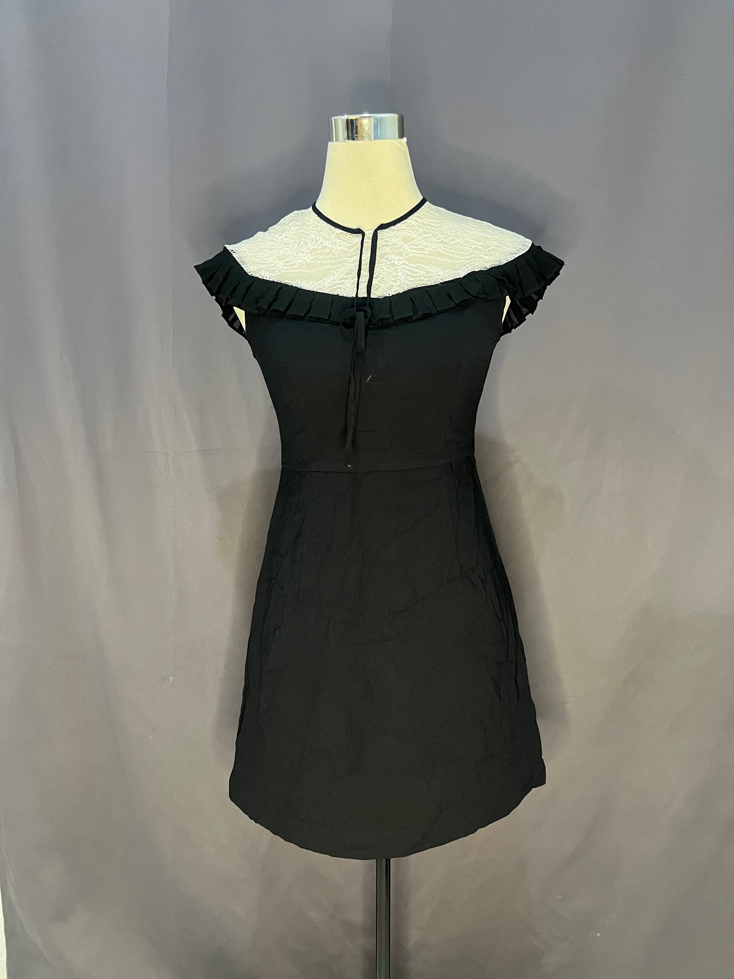 Peace Bird See Through Shoulder (Black)