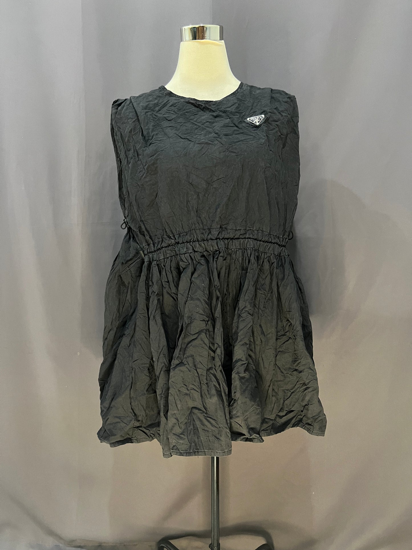 Pdara Plain (Black)