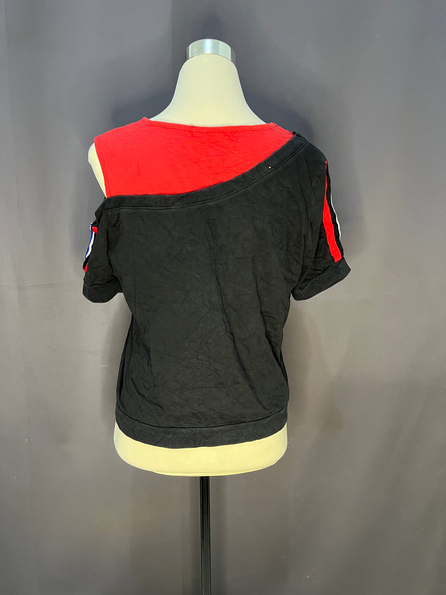 Yuyu Cut Sleeve (Black-Cotton)