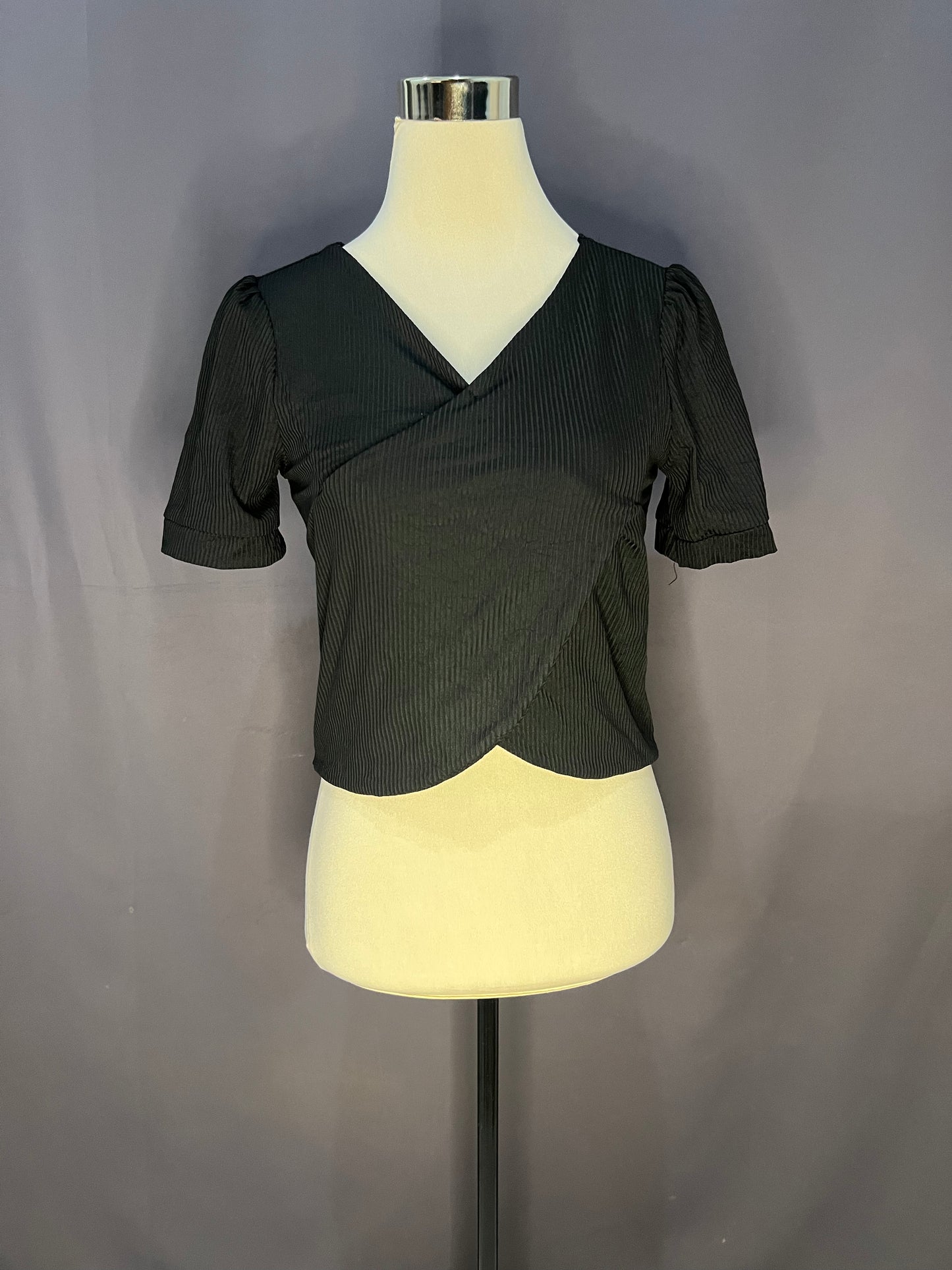 Generic Plain Croptop (Black-Corduroy)