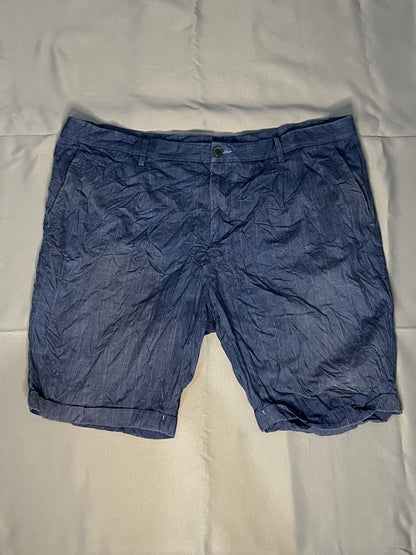 Gold Lion Checkered (Navy Blue)