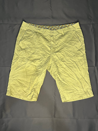 Generic Khaki (Light Brown)
