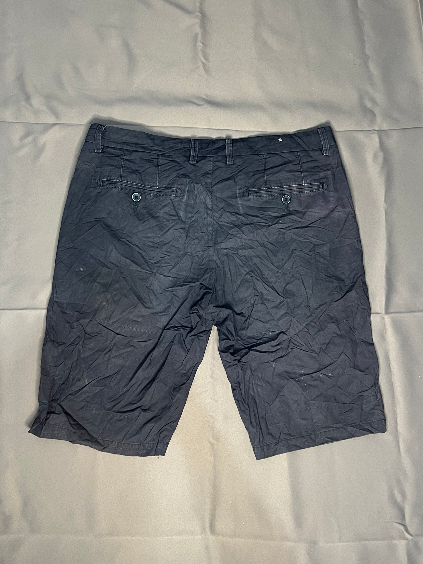 HLA Plain (Black)