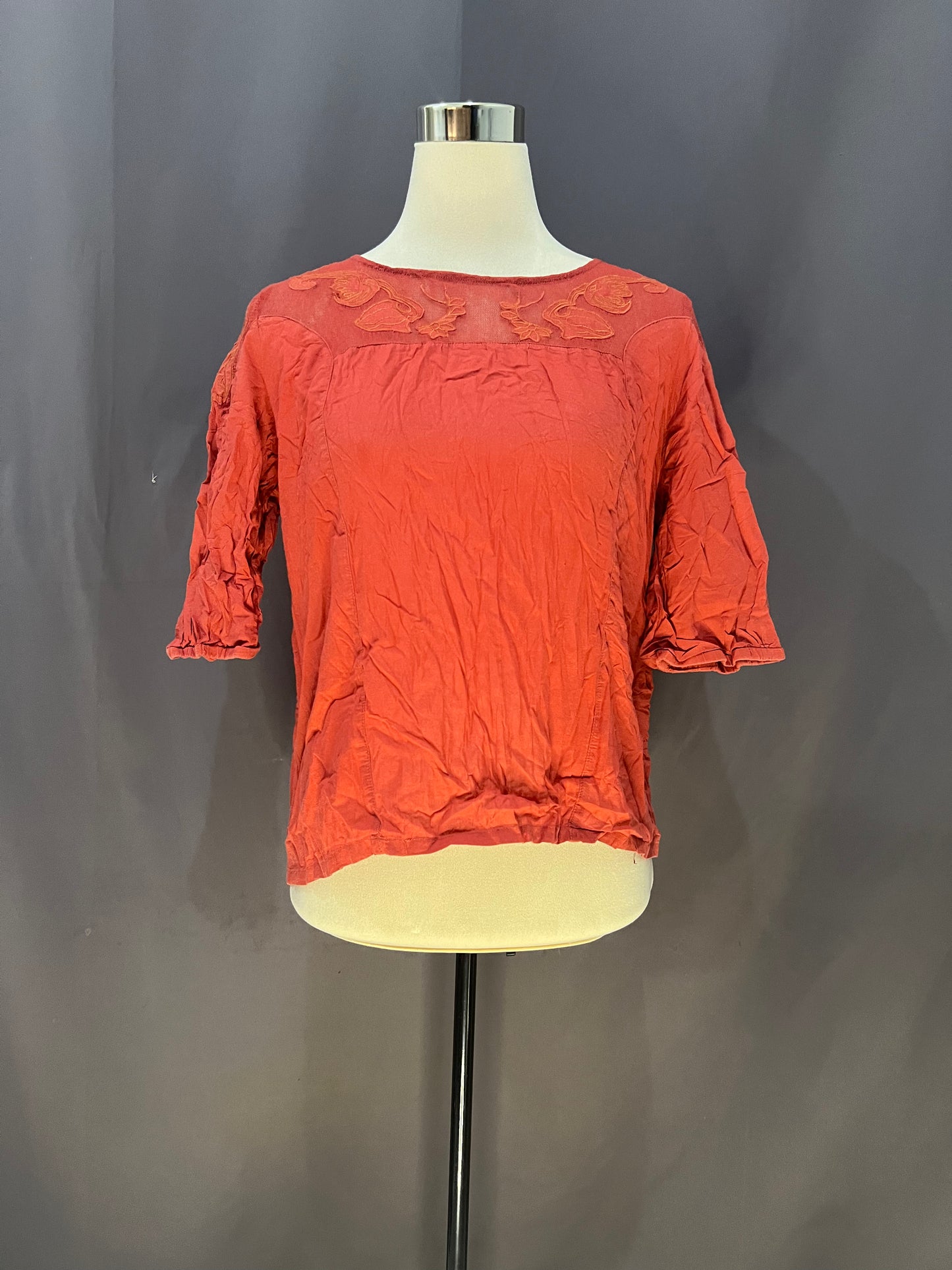 Inman Floral Embroider (Orange)