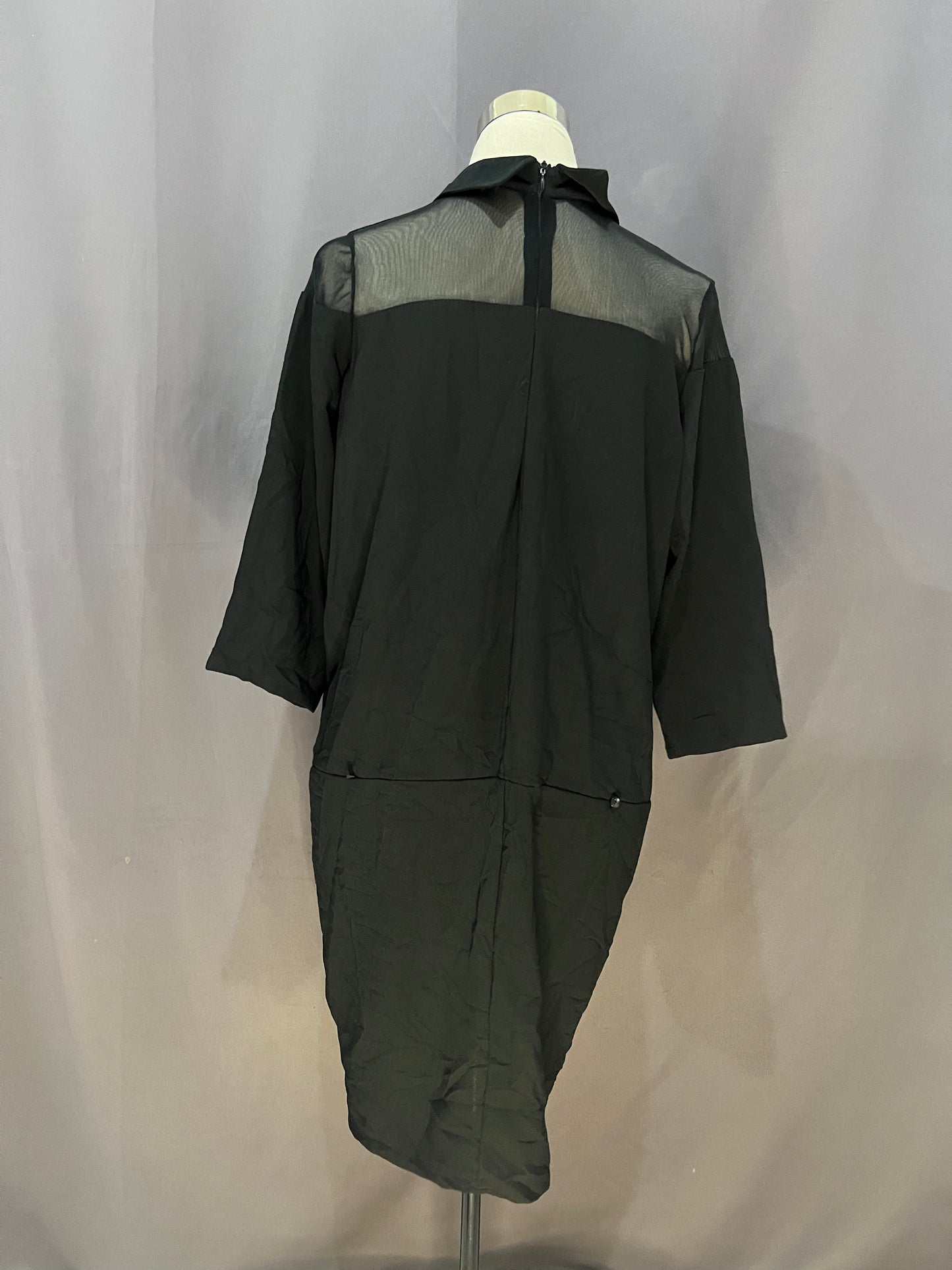 T-Street Plain (Black)