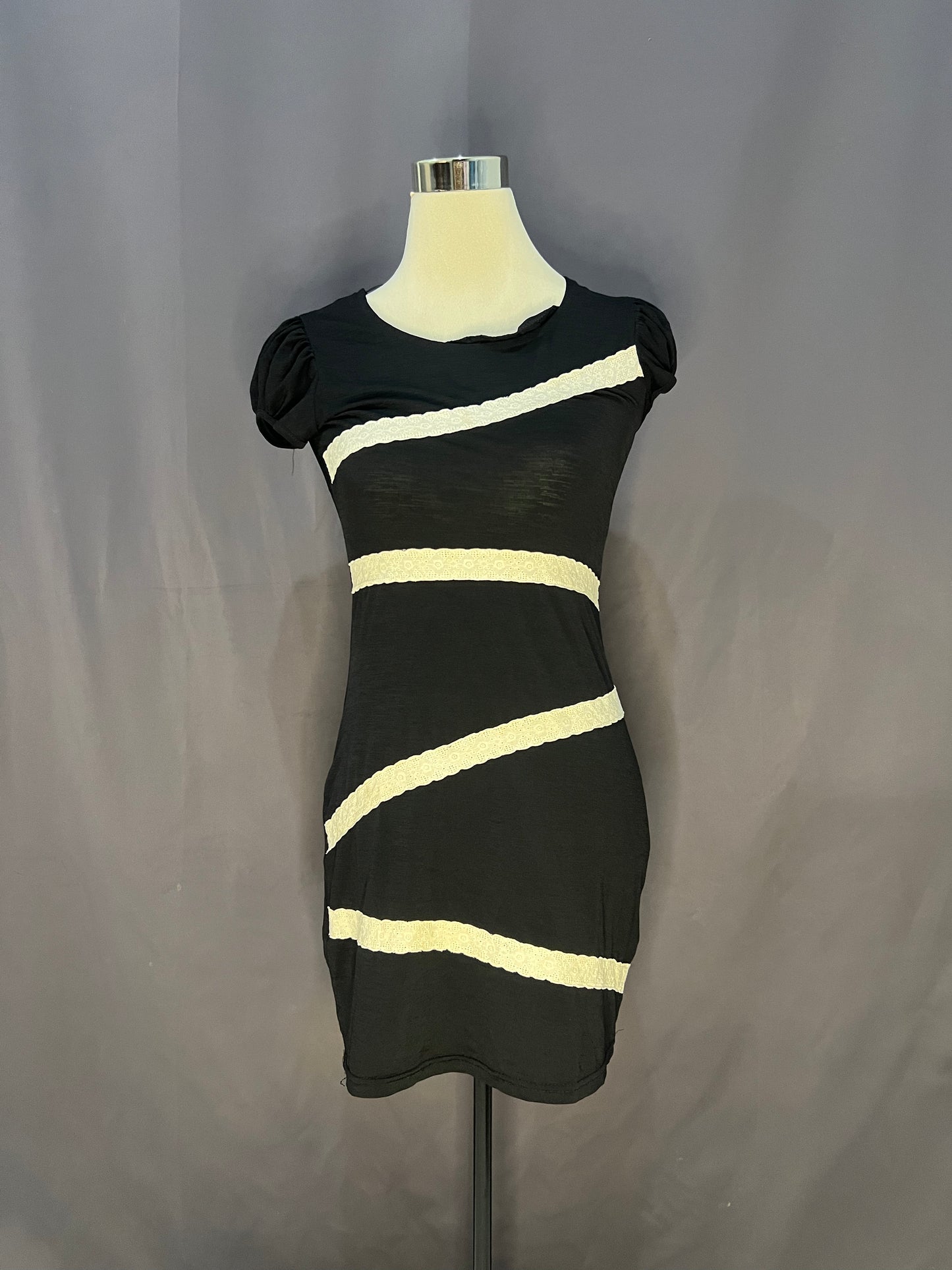 Generic Patterned Lining (Black)