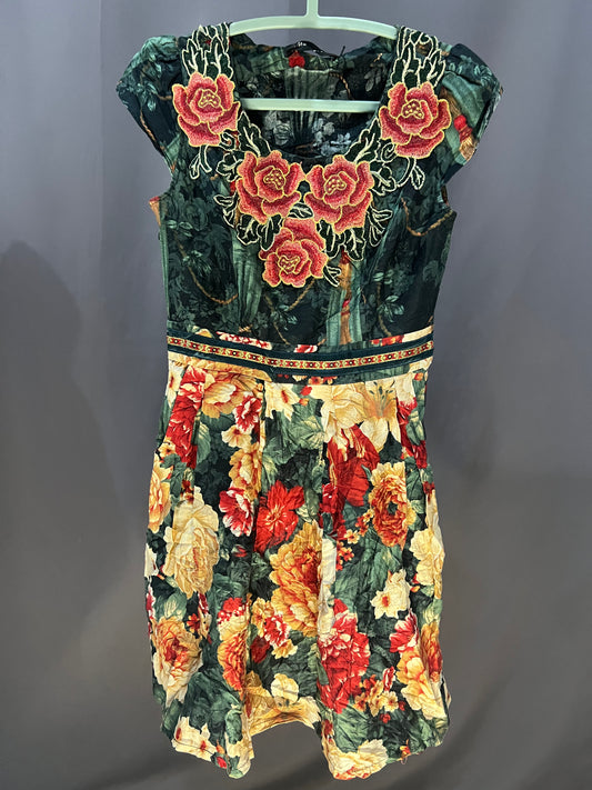 Man Zi Ni Floral (Green)