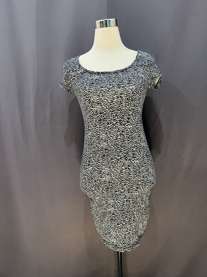 H&M White Pattern (Black)
