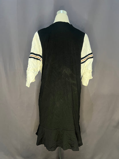 X.Y.G. Stripes Sleeve (Black)