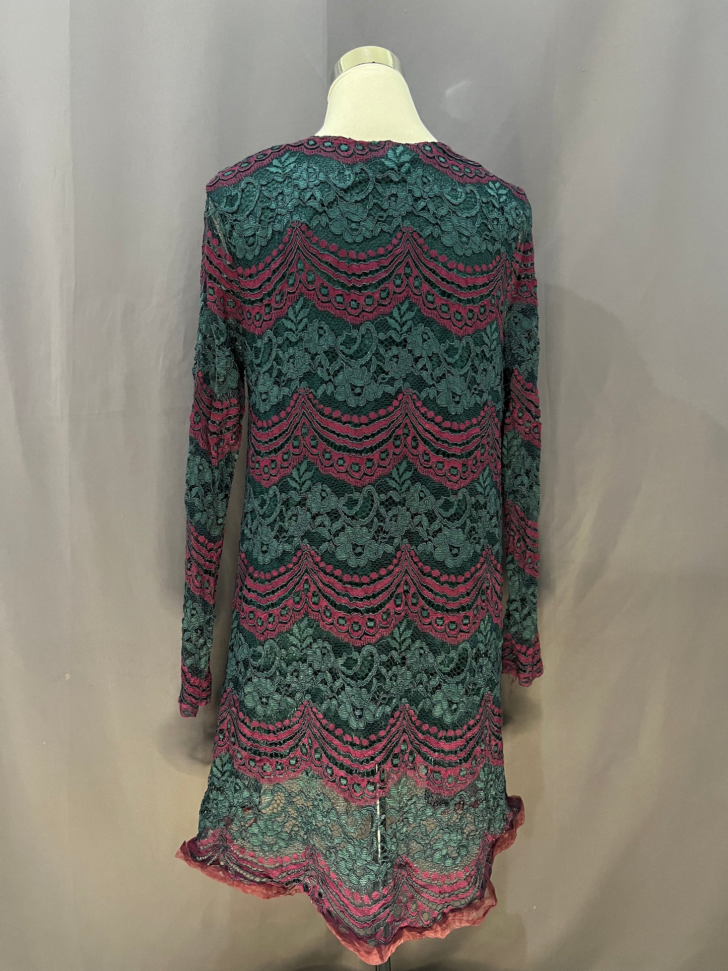 Generic Maroon Pattern (Dark Green)