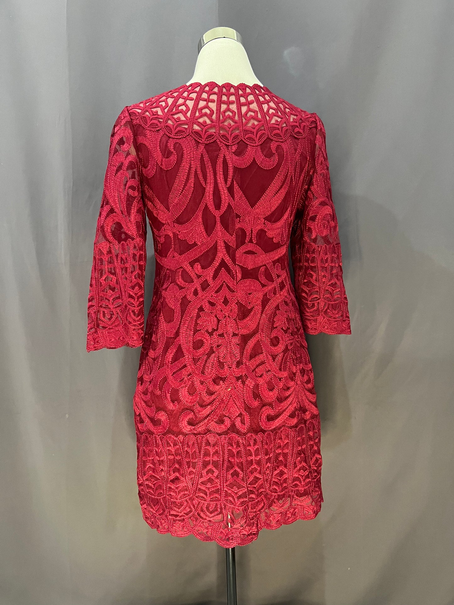 Generic Plain with Pattern (Red)