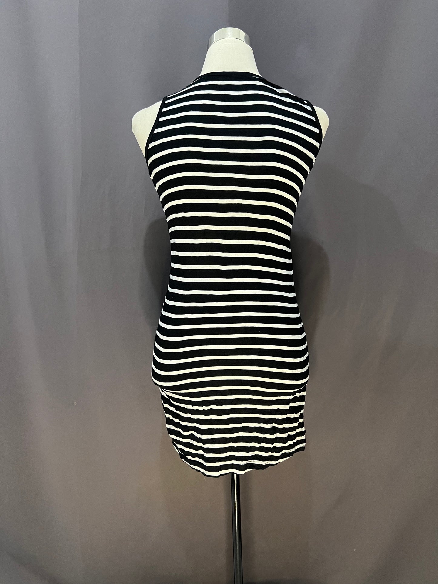 Generic White Stripes Sleeveless (Black)
