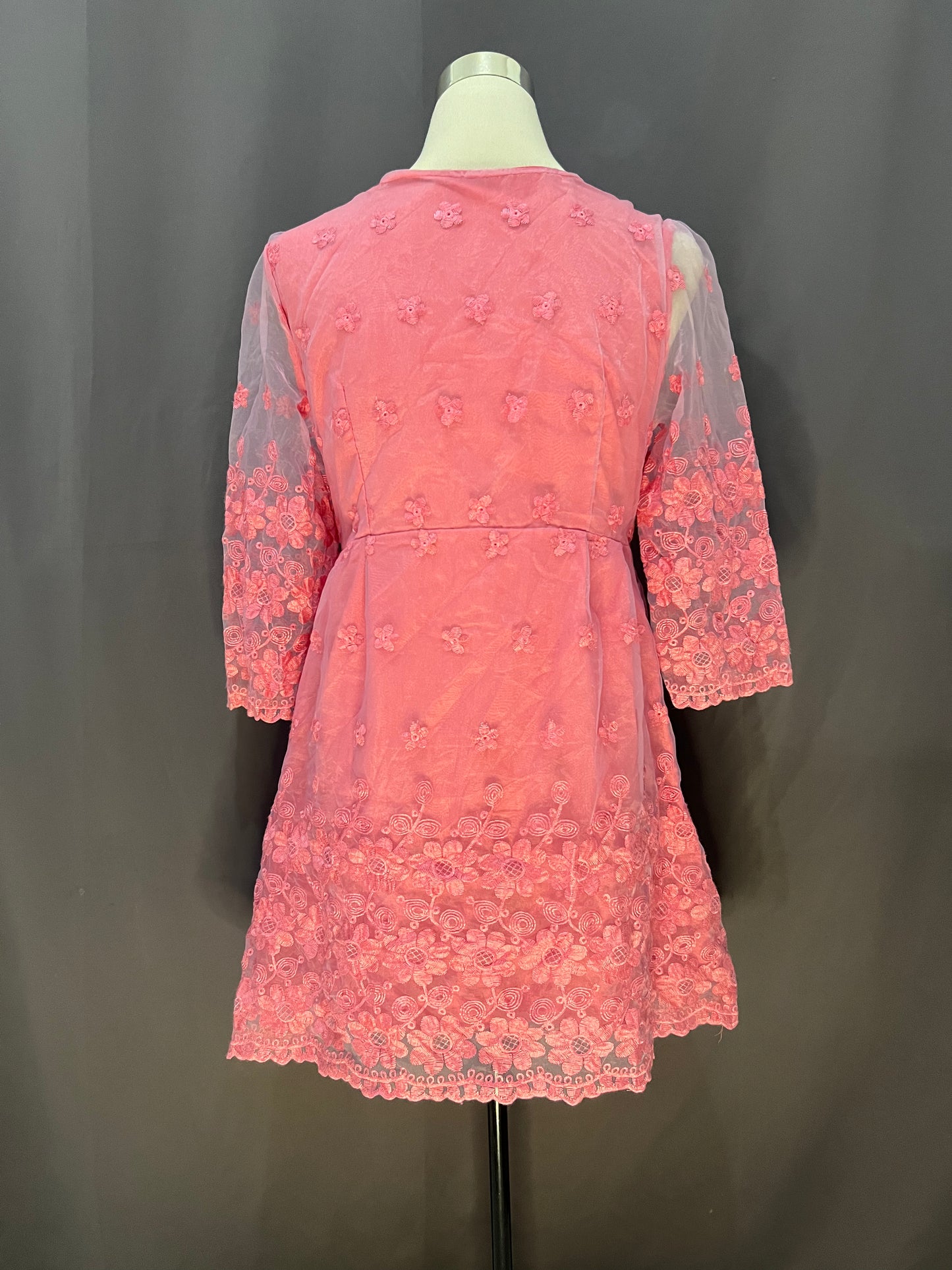 Generic Plain and Mesh Sleeves (Pink)