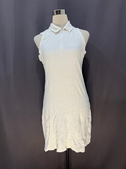Sandwich Plain Textured Material (White)