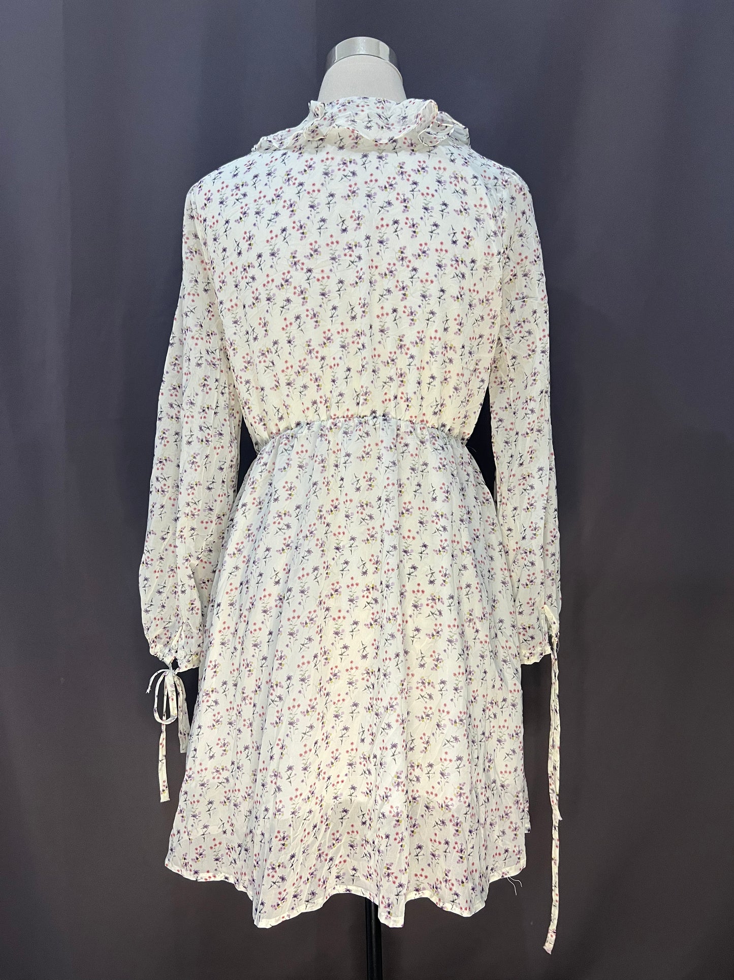 Xingyue Floral (White)