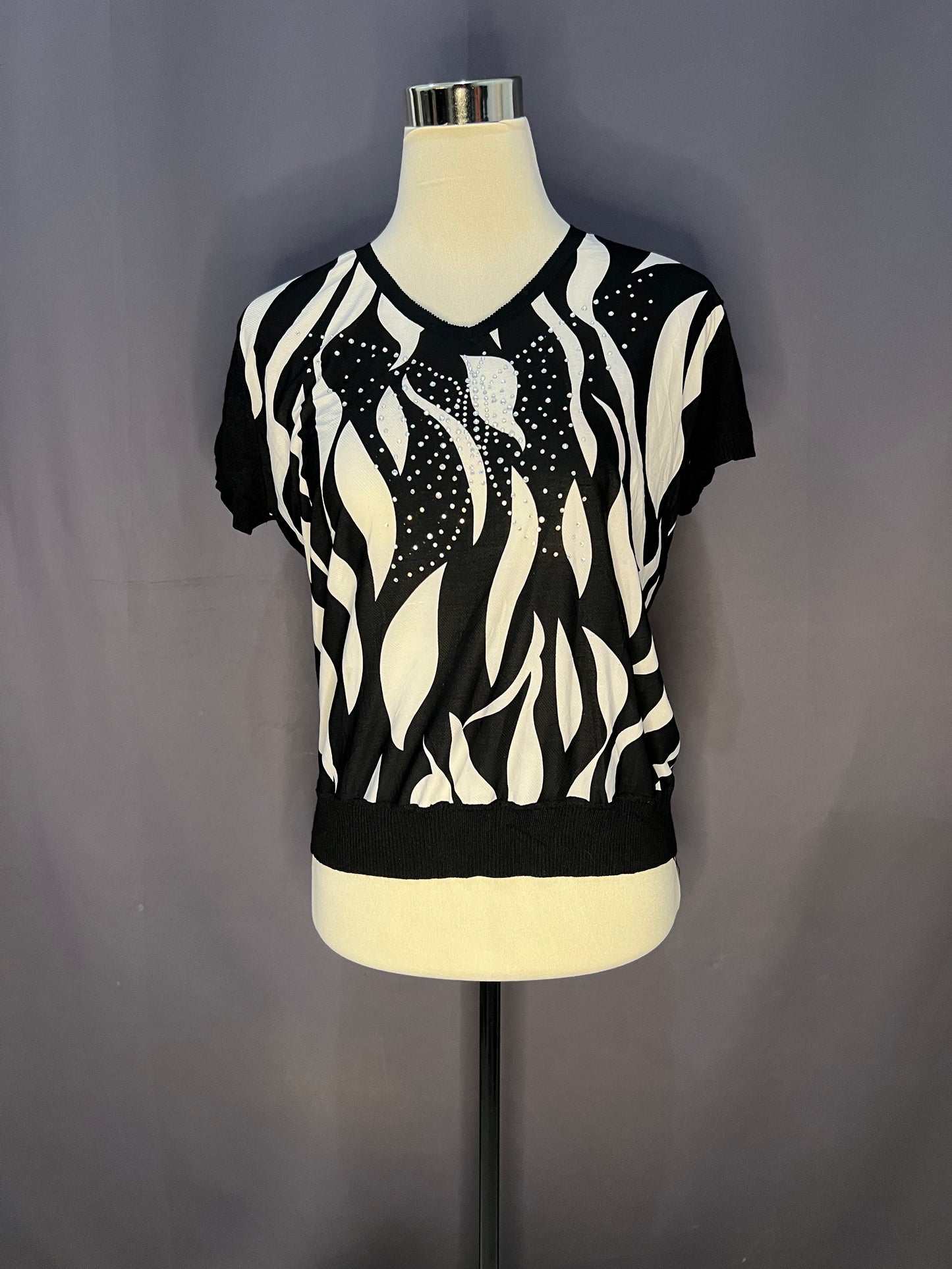 Generic Pattern with Butterfly (Black-Cotton)